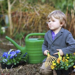 5 Ways to Get your Children into Gardening