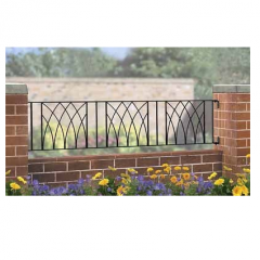 Choosing Metal Gates for the Home
